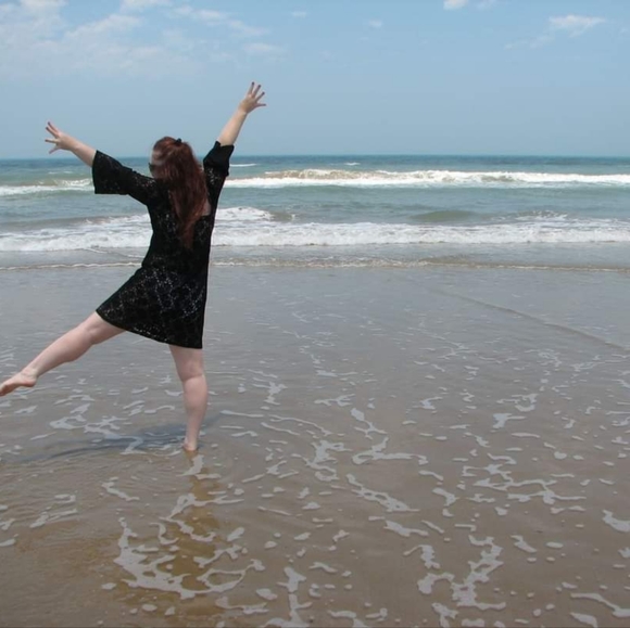 Meet your Posher, SecondChanceClo! - Picture 3 of 6